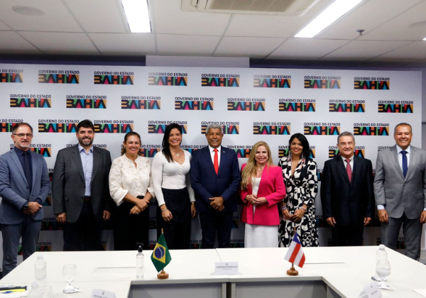 Jerônimo anuncia mudanças no secretariado e em órgãos do Estado em adequação aos prazos eleitorais