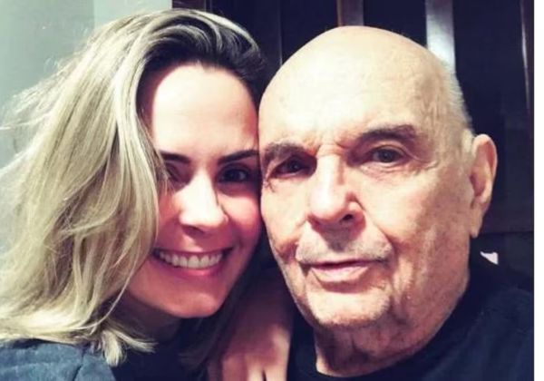 Pai de Ana Paula Renault é hospitalizado em Belo Horizonte aos 96 anos 