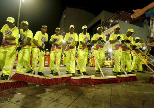 Projeto prevê piso nacional de R$ 3 mil para trabalhadores da limpeza urbana