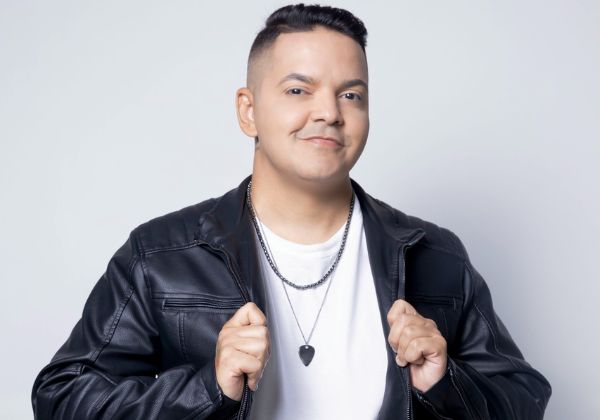 Cueca Branca lança audiovisual gravado em Brasília e fecha ciclo dos 25 anos de carreira