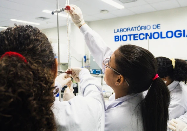 SENAI Bahia abre 230 vagas em pós-técnicos com 100 bolsas