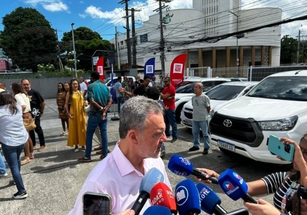 Daniel rechaça contrapartida a empresas e compara críticas à PEC 6x1 à defesa da 'escravidão'