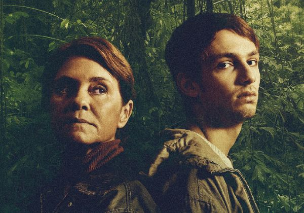 Adriana Esteves surge com novo visual em nova temporada de ‘Os Outros’ 