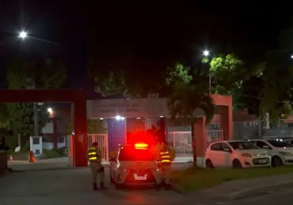 Uneb suspende aulas após operação policial invadir campus em Salvador