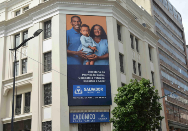 Salvador recebe mutirão para emissão gratuita de certidões de nascimento e casamento