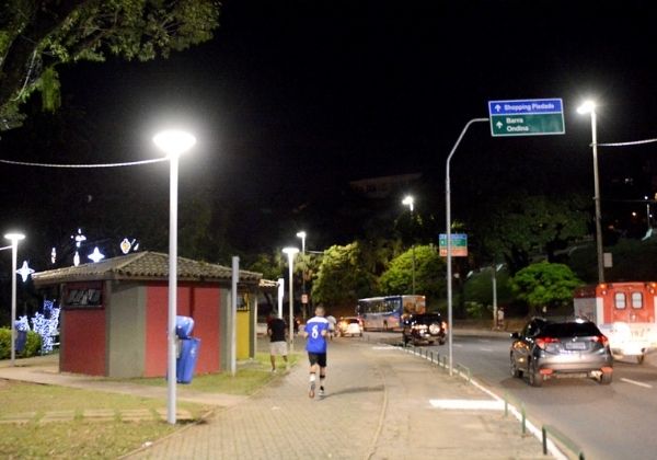 Criminosos furtam 300 metros de cabos e 22 luminárias no Dique do Tororó