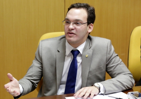 Ex-deputado Uldurico Júnior se aliou a facção durante eleição de Teixeira de Freitas, diz PF