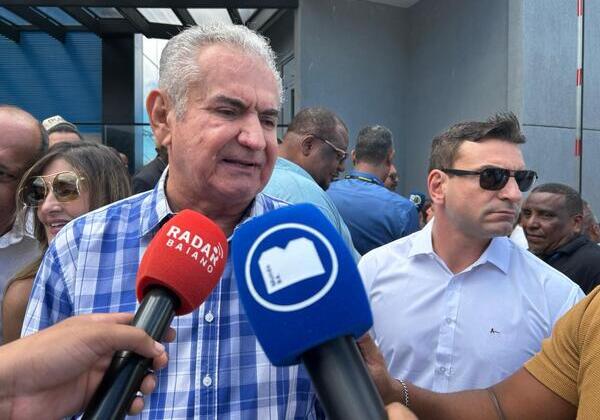 Angelo Coronel diz estar com ‘garganta coçando’ para debater com Rui Costa