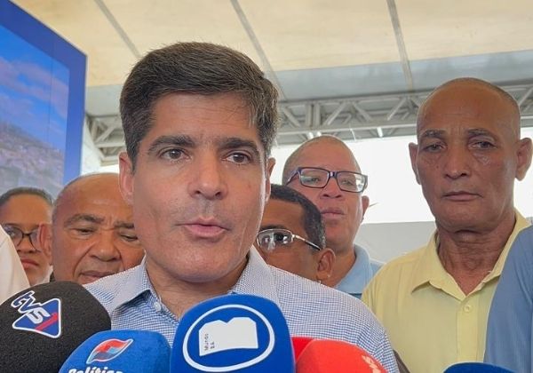 Derrota de Elmar no TCU não foi vitória do PT, mas da caneta de Hugo Motta, diz ACM Neto