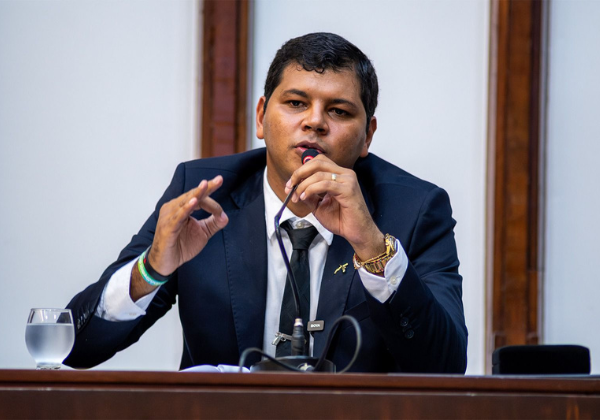 Diego Castro cobra apoio à CPI da Segurança de sua autoria após morte de policiais