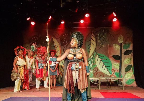Grupos da Bahia levam ancestralidade e resistência ao maior projeto de circulação de artes cênicas do país