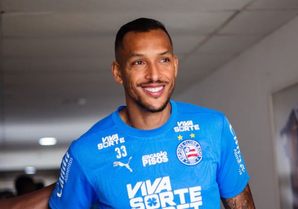 Bahia consegue efeito suspensivo e terá David Duarte contra o Flamengo neste domingo (19)