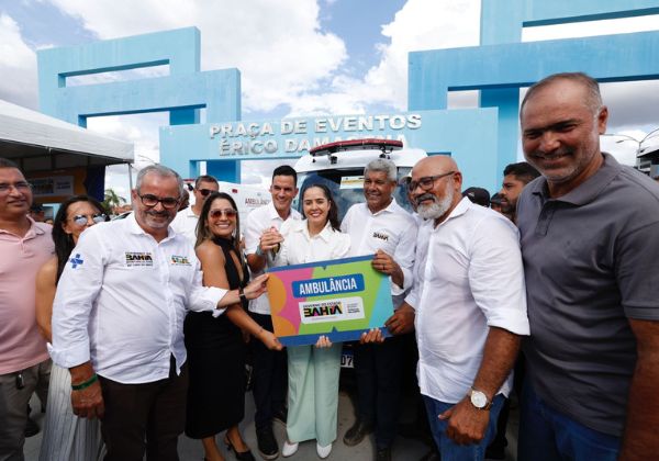 Jerônimo autoriza pavimentação de trechos da BA-084 em Sítio do Quinto e povoado de Tinguí