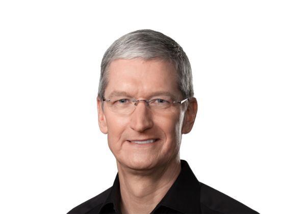 Apple anuncia saída de Tim Cook após 15 anos como CEO; John Ternus assumirá o cargo