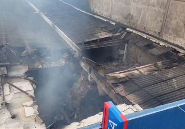 Incêndio destrói loja de eletrodomésticos em Feira de Santana