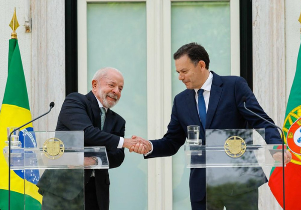 Lula defende que empresas brasileiras atuem em Portugal