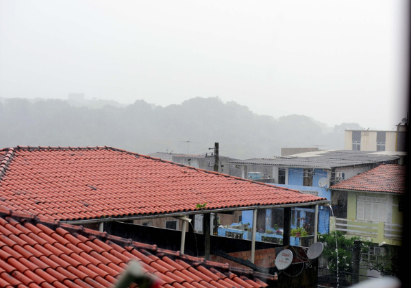 Salvador terá fim de semana com céu nublado e pouca chuva, prevê Codesal