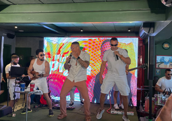 Linnoy retorna ao Os Sungas e anuncia nova fase em coletiva em Salvador