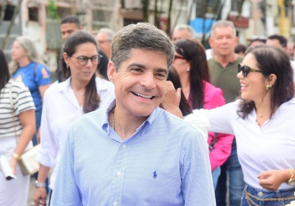 ACM Neto participa de homenagens a São Jorge em Ilhéus e exalta gestão municipal