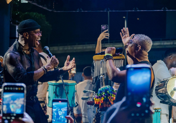 Flavinho e a CaSamba reúne casa cheia e celebra edição de sucesso em Salvador