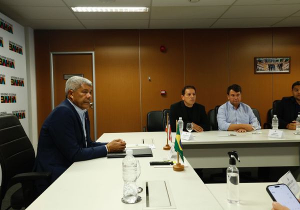 Jerônimo autoriza obras de drenagem e novo terminal rodoviário em distrito de Muquém do São Francisco