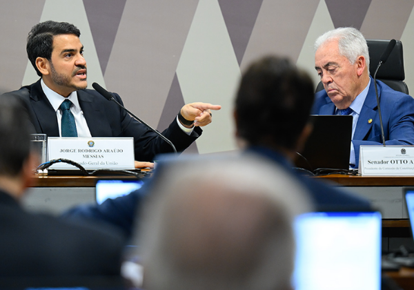 No Senado, Messias defende aprimoramento e autocontenção em pautas polêmicas