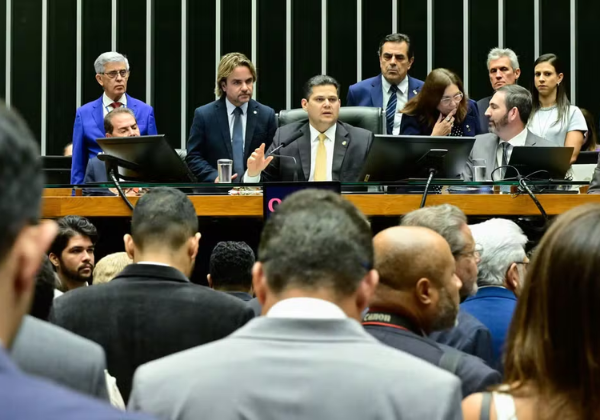 PL da Dosimetria: Congresso derruba veto de Lula; texto segue para promulgação