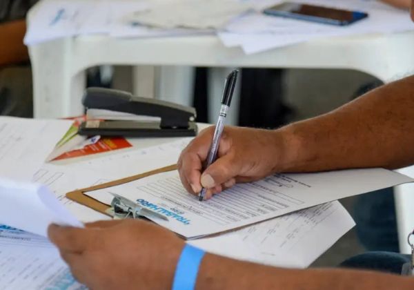 'Semana do Trabalhador' leva serviços gratuitos em shopping de Salvador