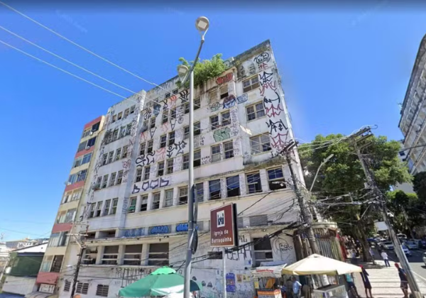 Antigo prédio da Embasa será leiloado por lance mínimo de R$6,7 milhões