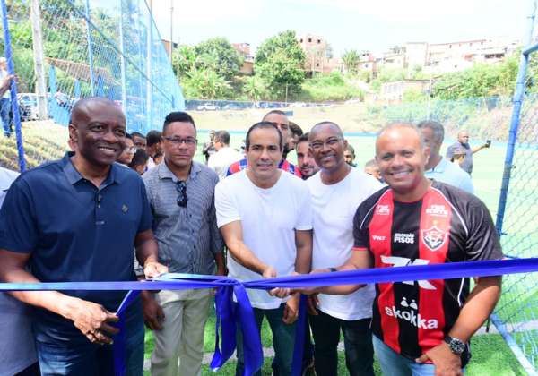 Prefeitura entrega nova arena esportiva em Cajazeiras