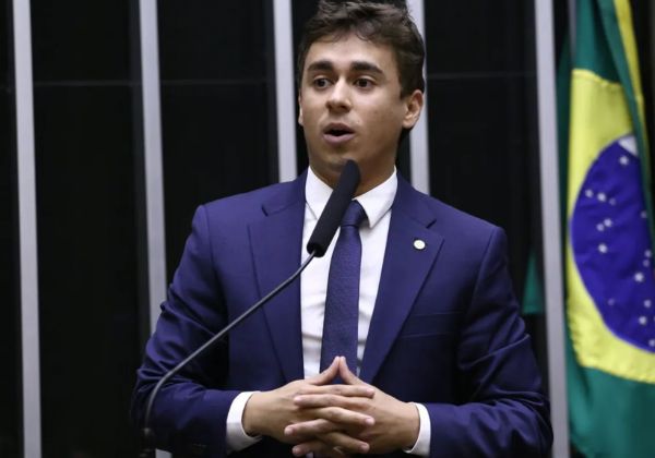 TCU arquiva processo contra Nikolas Ferreira sobre uso de jatinho de Vorcaro em campanha eleitoral