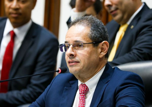 Deputado rebate Rui Costa e diz que PT tenta esconder problemas da Bahia: ‘Quer encobrir a péssima gestão de Jerônimo’