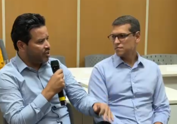 Jerônimo amplia base e recebe apoio de 14 vereadores de Juazeiro