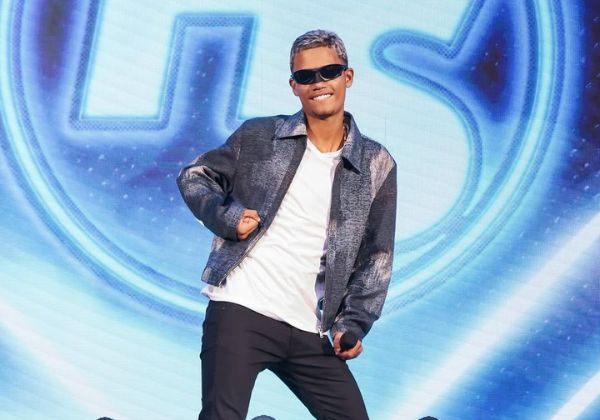 Heitor Santos faz maratona de 25 shows após hit viral 'Sina de Ofélia'