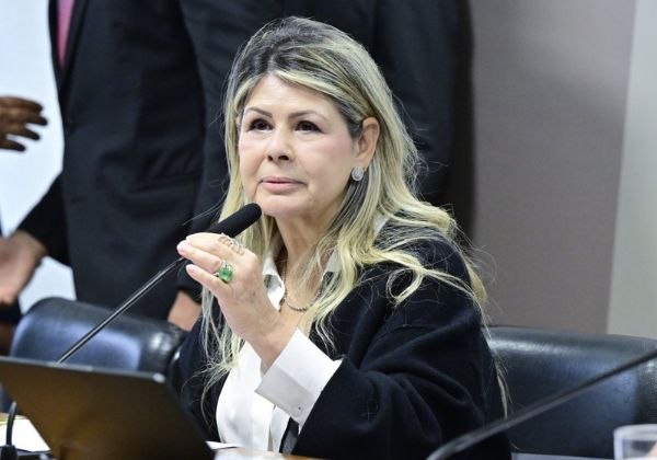 Lula nomeia baiana Margareth Costa como ministra do TST