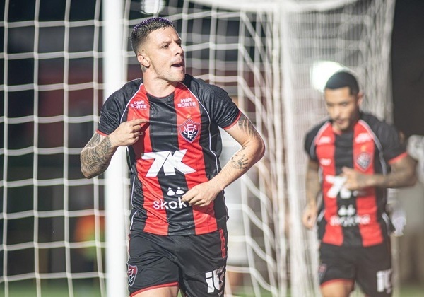 Vitória vence Ceará no Barradão e se classifica para semifinal da Copa do Nordeste