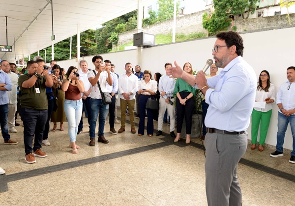 Prefeitura de Salvador instala nova usina solar na Estação da Lapa