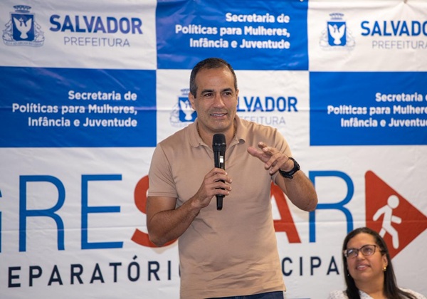 Prefeitura lança programa com 1 mil vagas em cursos preparatórios e período de aulas ampliado