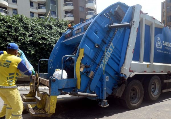 Trabalhadores da limpeza urbana de Salvador aderem à paralisação nacional da categoria
