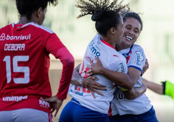 Bahia decide no 1º tempo e vence o Inter pelo Brasileirão feminino