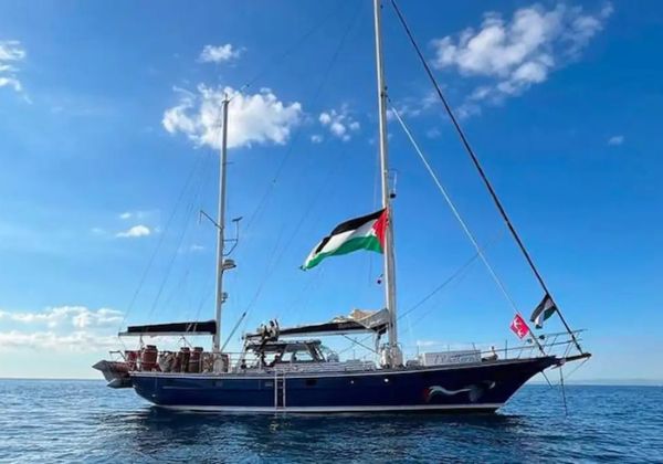 Três brasileiras que integravam flotilha rumo a Gaza são detidas em Israel