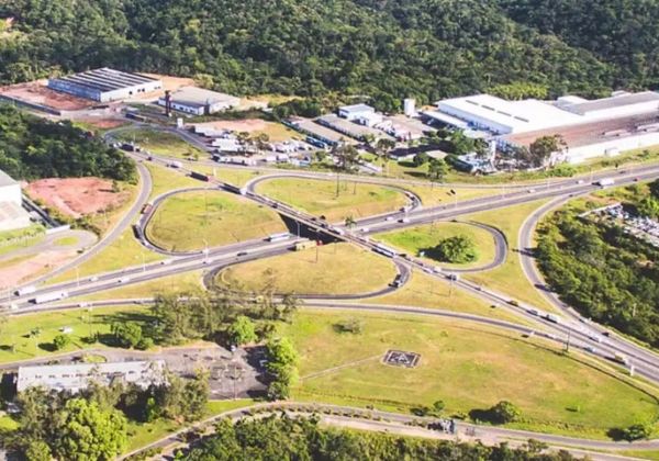 Viaduto do CIA é interditado a partir desta terça-feira (19), com bloqueios temporários para obras