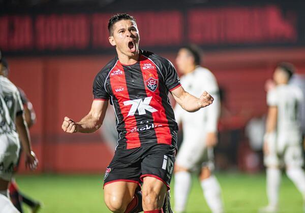 Vitória goleia ABC no Barradão e fica em vantagem na semifinal da Copa do Nordeste