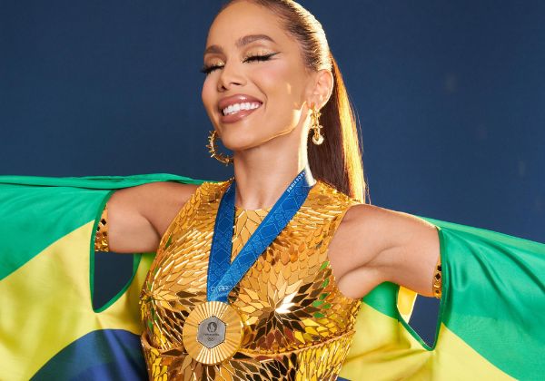 Possível indireta? Anitta menciona ‘tigrinho’ durante viagem e internautas associam fala a Virginia Fonseca 