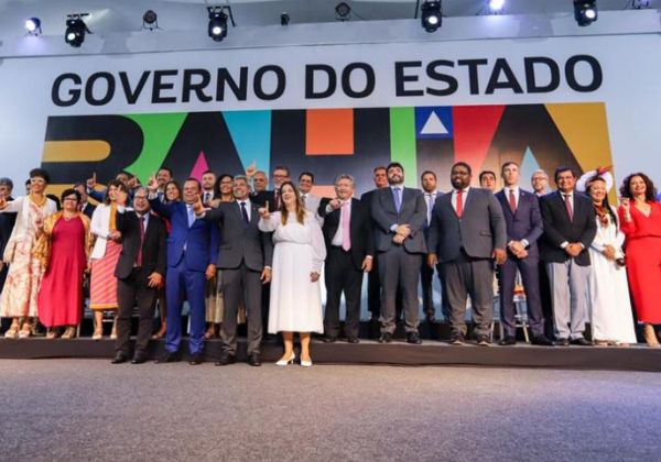 Alba aprova PEC que altera data de posse do governador e vice na Bahia