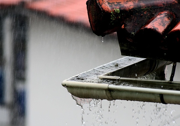 Tempo melhora neste início de semana em Salvador, mas nova frente fria traz chuva na quarta