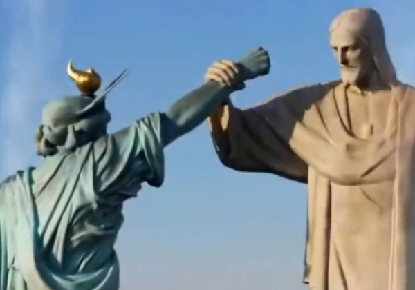 Irã divulga vídeo de luta entre Cristo Redentor e Estátua da Liberdade após ameaça de tarifaço dos EUA