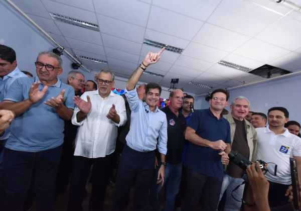ACM Neto inicia 'Sua Voz é a Nossa Voz' em Jacobina e diz que plano de governo terá contribuição direta dos baianos