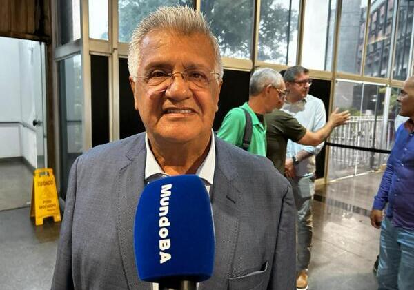 João Carlos Bacelar pede que população pressione Senado para aprovar fim da escala 6×1