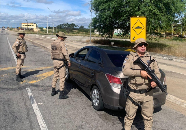 PM reforça fiscalização nas rodovias baianas durante feriado prolongado de Corpus Christi